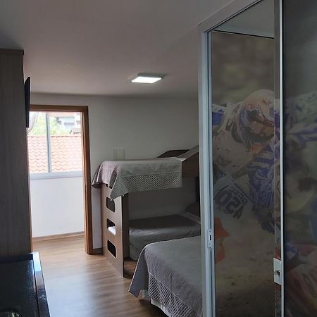 شقة 100% Flats غرامادو الغرفة الصورة